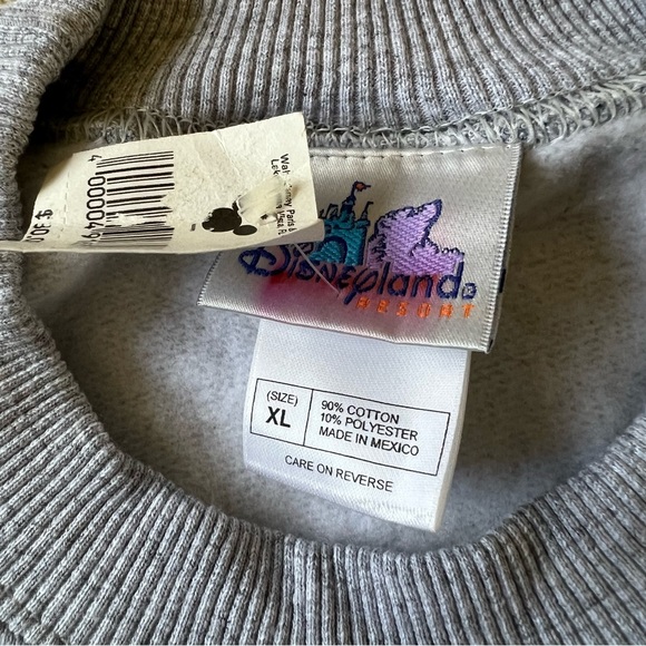 Vintage Disneyland Sweatshirt Adult XL Gray 2002 Mickey, Pluto, Donald, Goofy - Picture 3 of 9